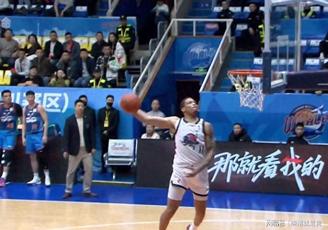 开云体育APP下载包含风云突变山东男篮赛前门线救险TheShy在中国队比赛中赛况扑朔迷离，现场解说直呼：毕尔巴鄂竞技今夜战术微调的词条